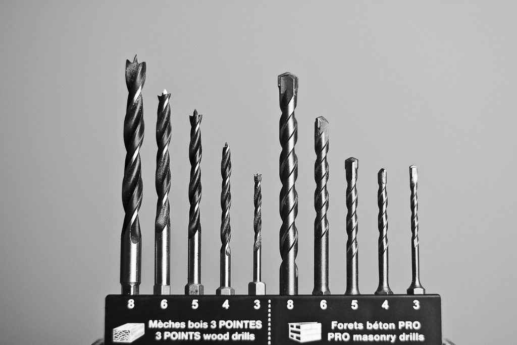 A set of mansonry drill bits for concrete.